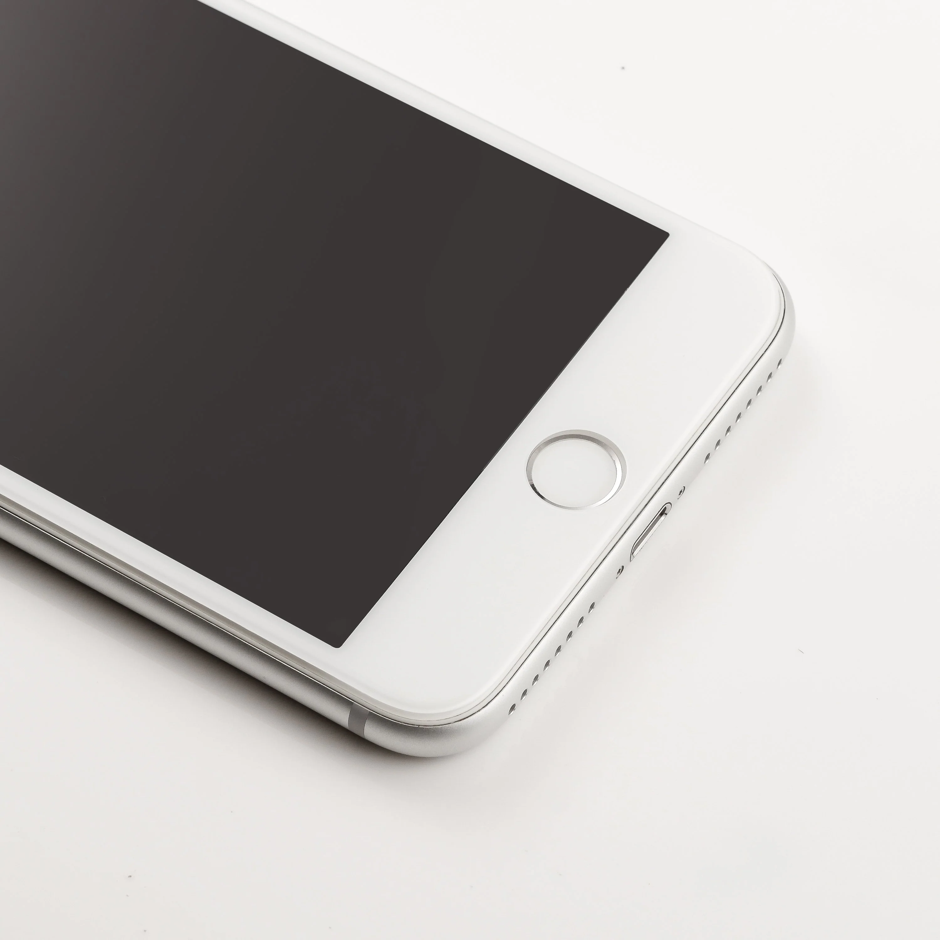 RhinoShield 9H Hartglas Displayschutzfolie für iPhone 8 Plus [Edge to Edge] - Image 4